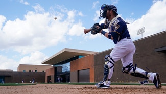 Next Story Image: Grandal gets proactive about learning staff with Brewers